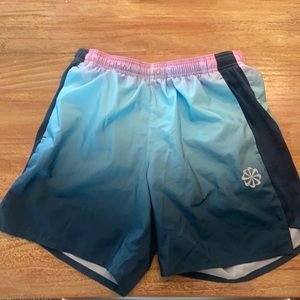 Nike trail shorts. Lined. Size m. 5 inch inseam